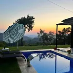 Sunset Villa *